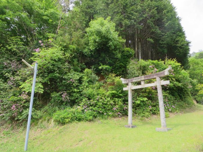 丹波篠山市下原山/神社写真