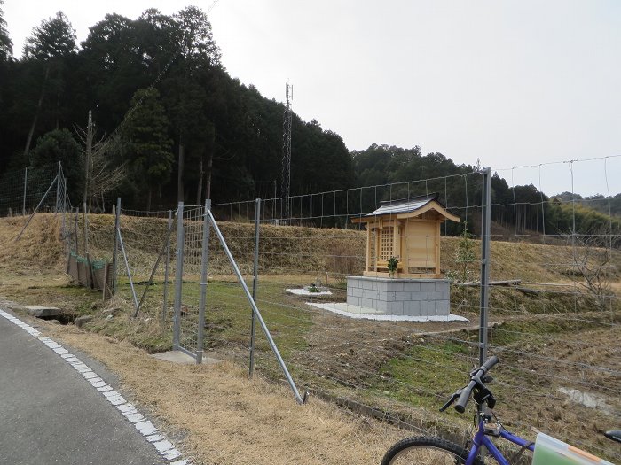 丹波篠山市下原山/祠写真