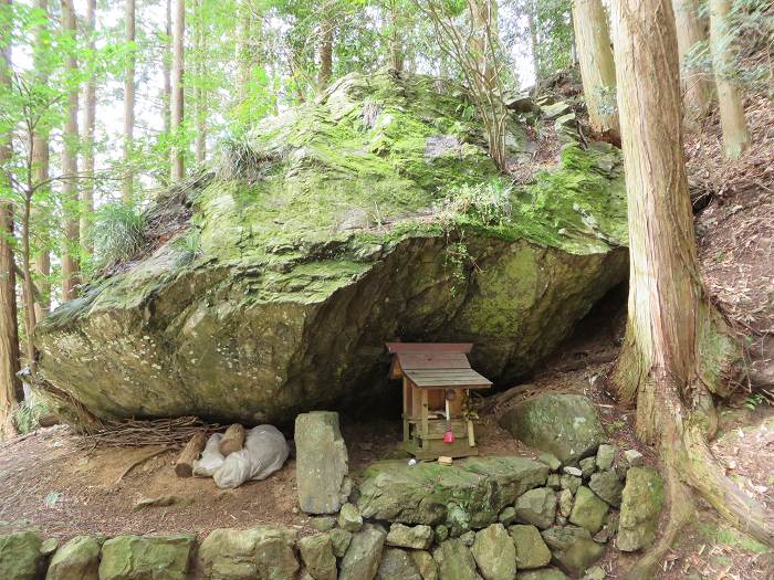 丹波篠山市奥山/祠写真