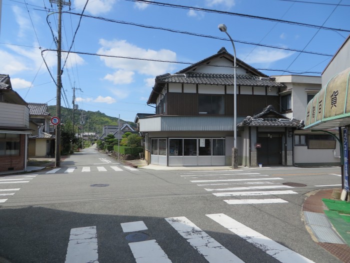 丹波篠山市宮田/道しるべ写真