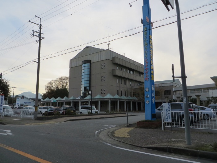 丹波篠山市宮田/丹波篠山市役所西紀庁舎写真