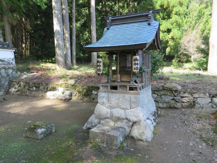 丹波篠山市追入/追入神社写真