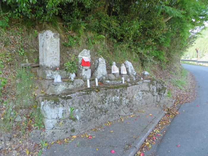 丹波篠山市追入/野仏写真