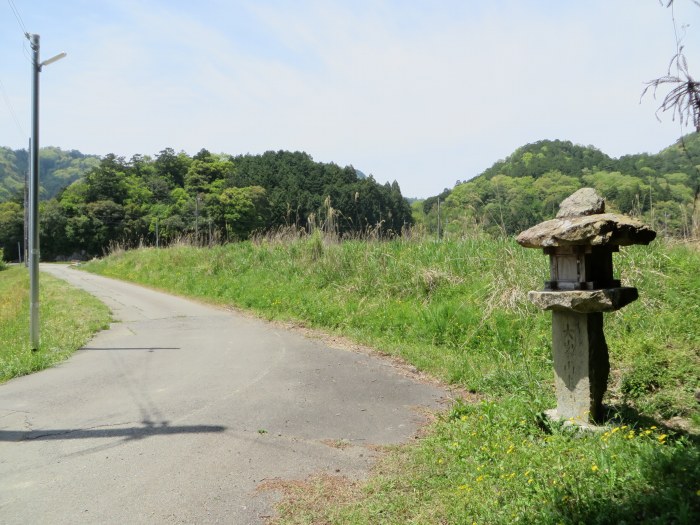 丹波篠山市小坂/灯籠写真