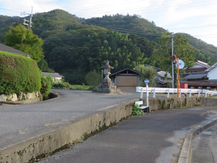 丹波篠山市打坂/灯籠写真