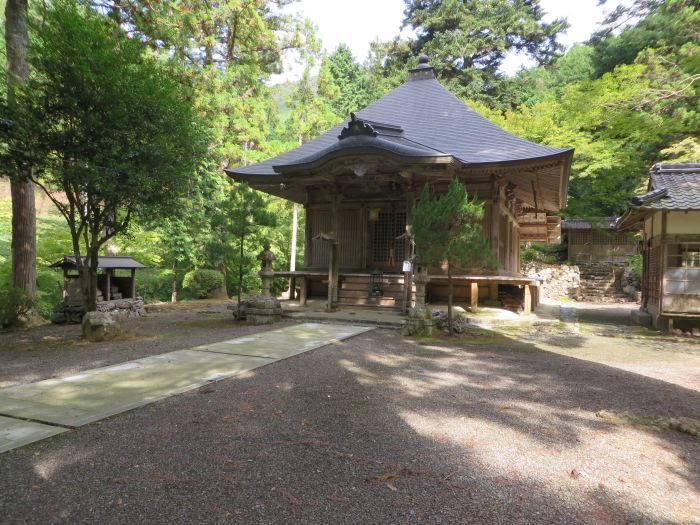 丹波篠山市高倉/宝橋山高蔵寺観音堂写真