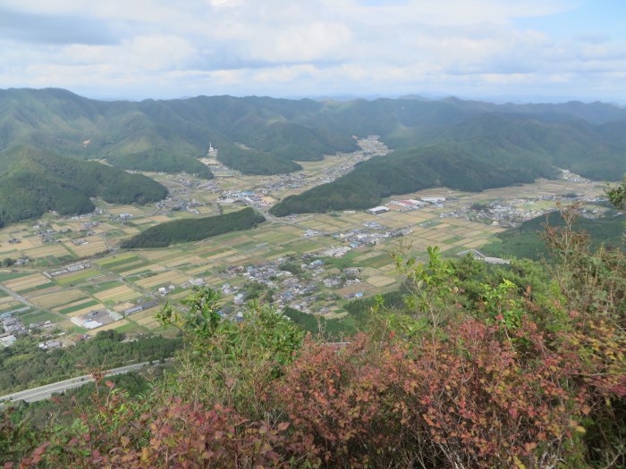 丹波篠山市小坂/三尾山写真