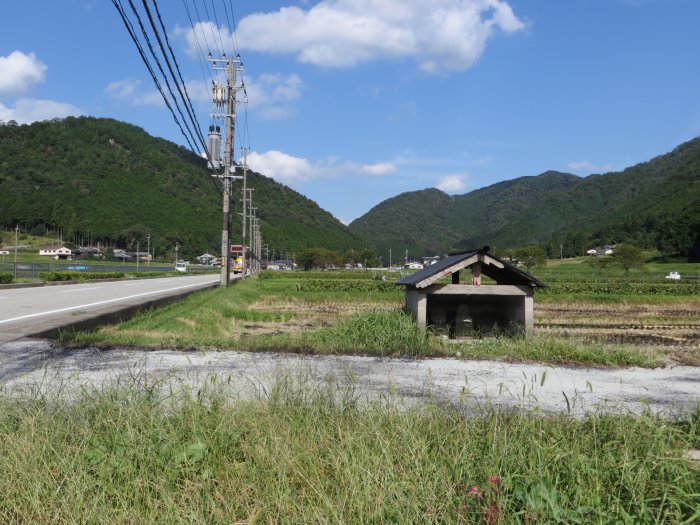 丹波篠山市倉本/野仏写真