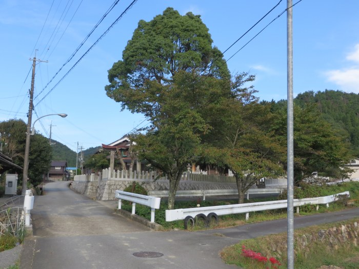 丹波篠山市栗柄/八柱神社写真