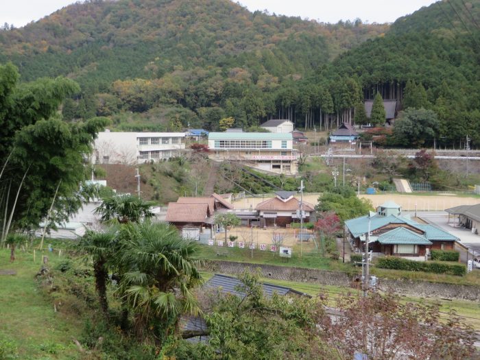 丹波篠山市本郷/西紀北小学校写真