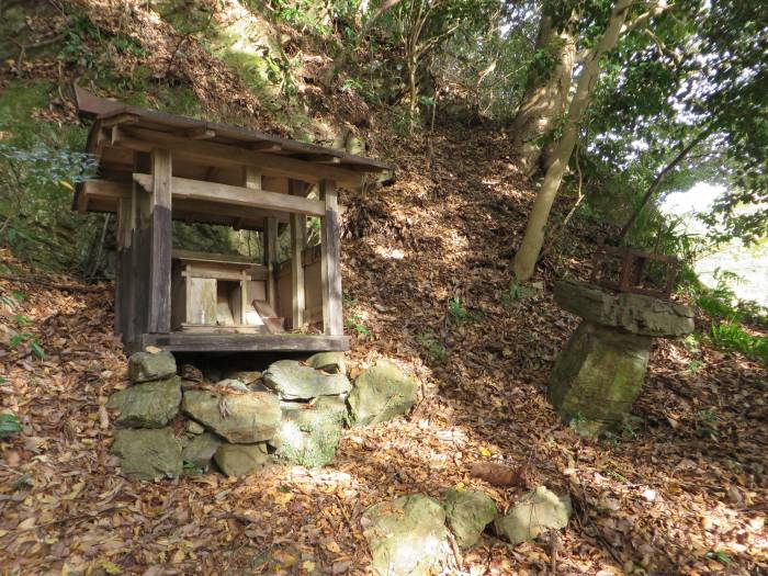 丹波篠山市本郷/神社写真