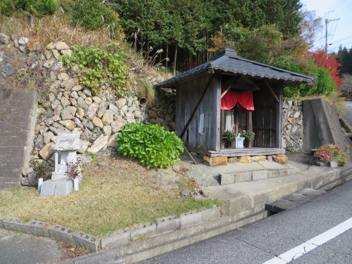 丹波篠山市桑原/地蔵写真