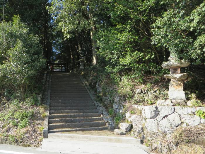 丹波篠山市県守/春日神社写真