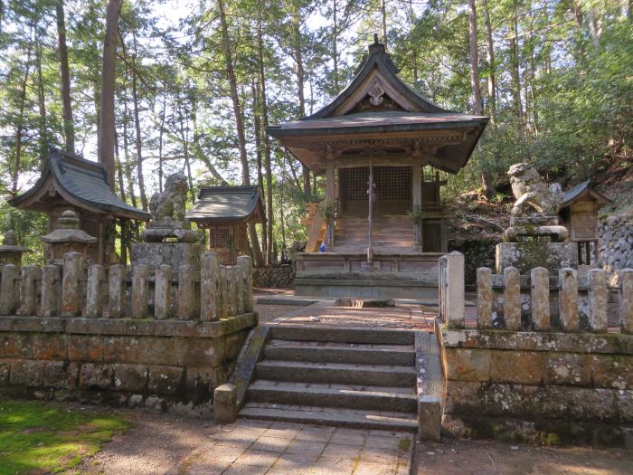 丹波篠山市県守/春日神社写真