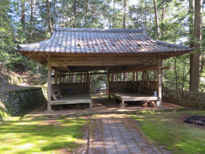 丹波篠山市県守/春日神社写真