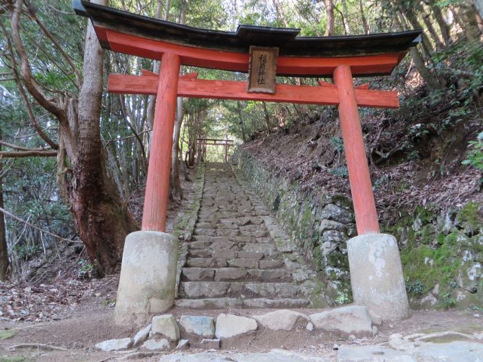 丹波篠山市奥県守/稲荷神社写真