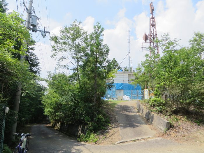 丹波篠山市県守/衣笠山写真