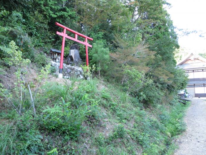 丹波篠山市小立/祠写真