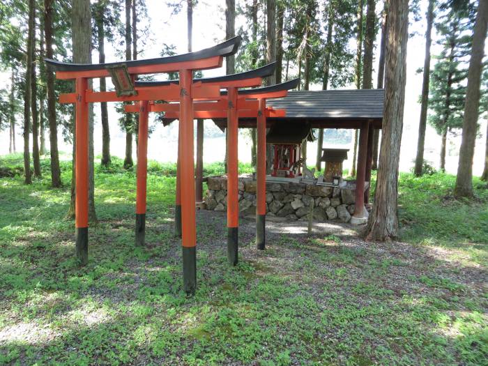 丹波篠山市福井/櫛石窓神社写真