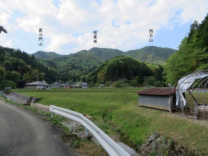 丹波篠山市藤坂/毘沙門山・岩尾峰・雨石山写真