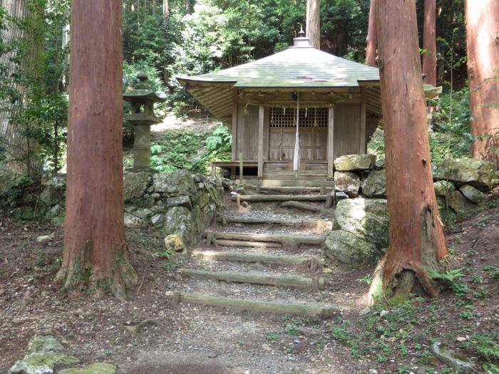 丹波篠山市藤坂/長谷寺妙見堂写真