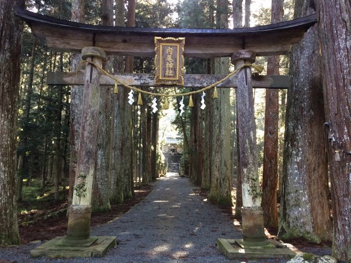 丹波市氷上町三原/内尾神社