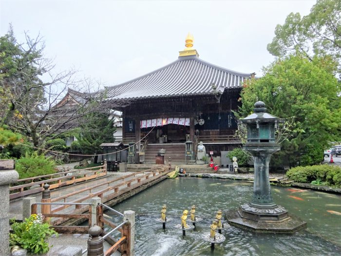 鳴門市大麻町板東塚鼻/竺和山霊山寺