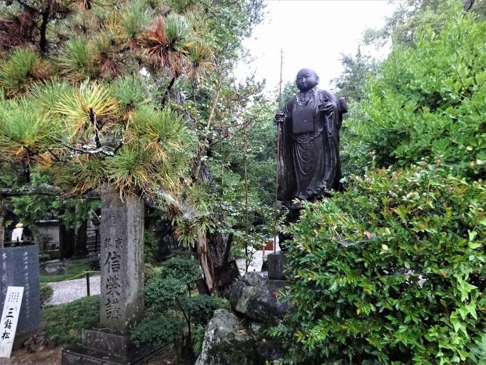 鳴門市大麻町板東塚鼻/竺和山霊山寺