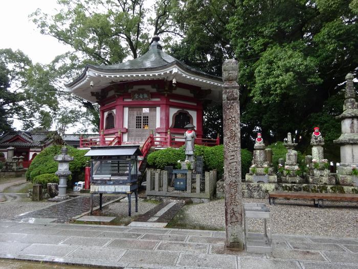 板野郡板野町大寺亀山下/亀光山金泉寺