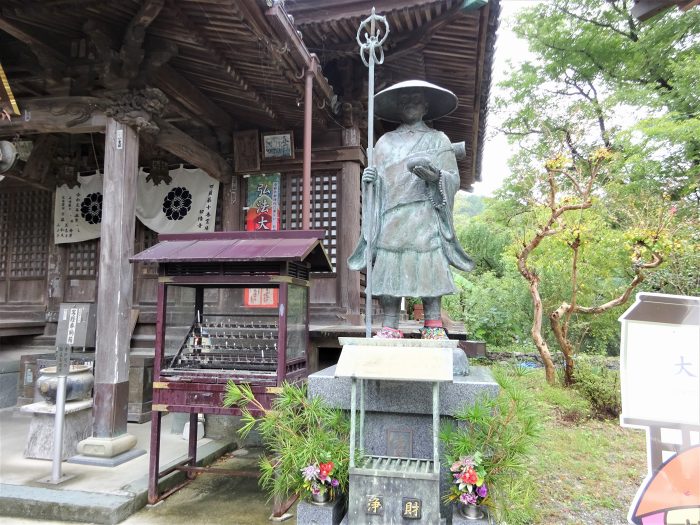 阿波市市場町切幡字観音/得度山切幡寺