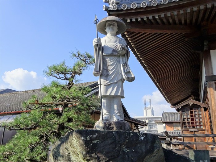 徳島市国府町観音寺/光耀山観音寺