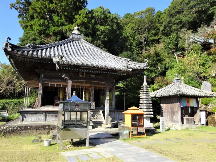 阿南市新野町秋山/白水山平等寺