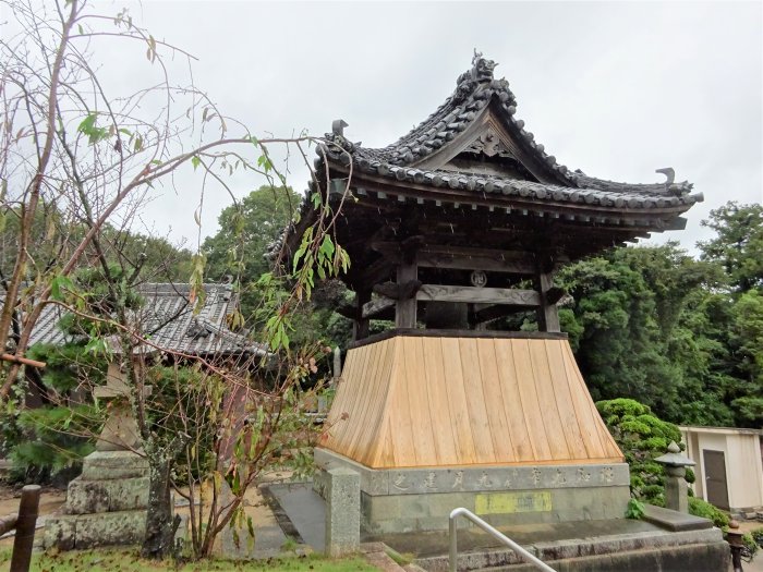 鳴門市大麻町大谷山田/東林院