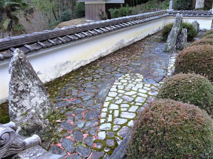 丹波篠山市本明谷/金林山本休寺写真