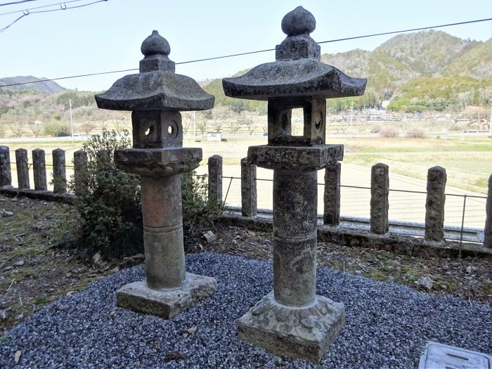 丹波篠山市草ノ上/左近神社写真