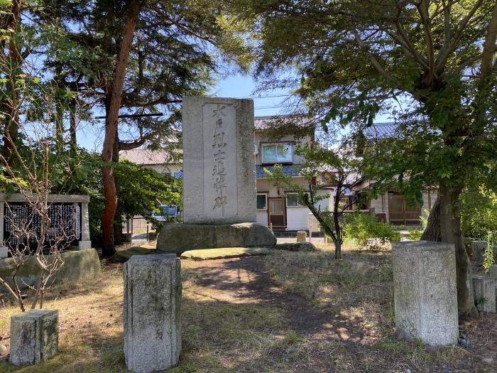 敦賀市松島町/武田耕雲斎等墓