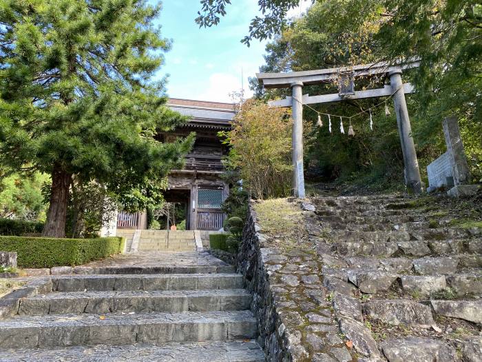 安芸郡安田町唐浜/竹林山神峯寺