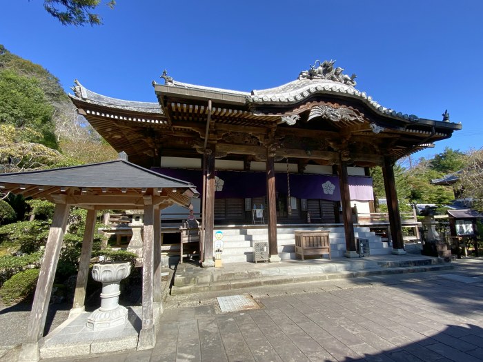 宿毛市平田町/赤亀山延光寺