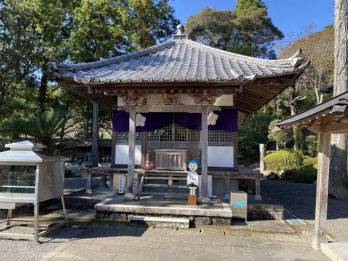 宿毛市平田町/赤亀山延光寺