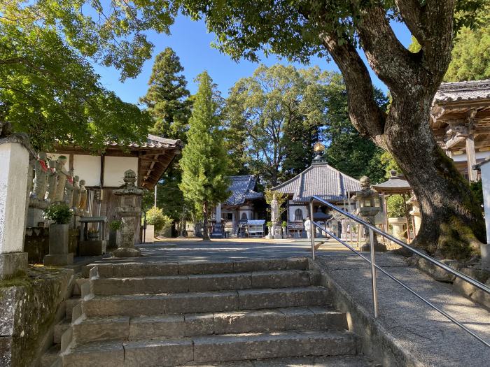 宇和島市三間町/一か山仏木寺