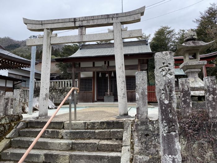 三田市酒井/高売布神社