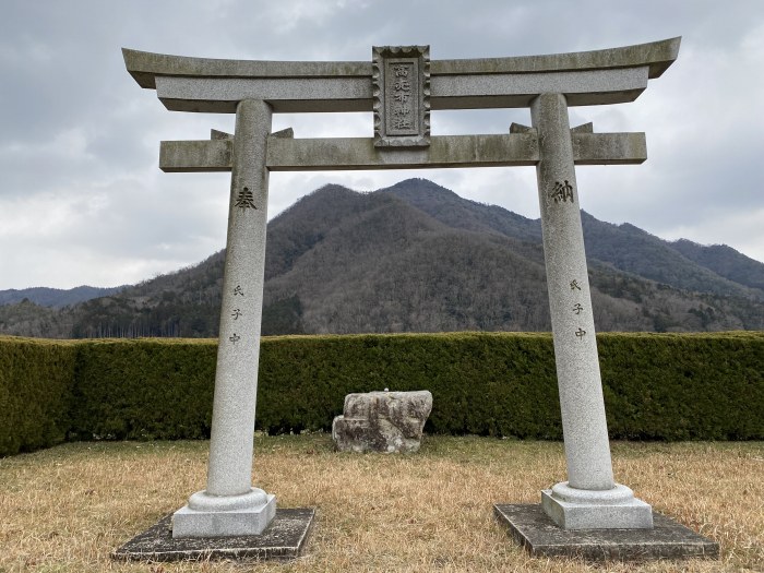 三田市酒井/高売布神社