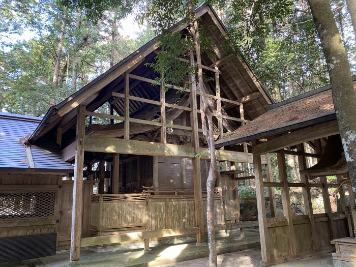 多可郡多可町加美区轟/河上神社