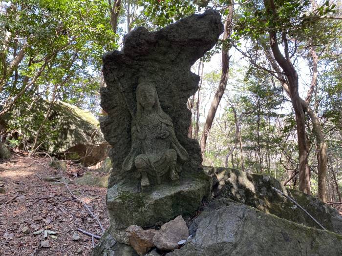 加西市河内町/鎌倉山