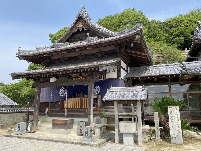 今治市小泉/金輪山泰山寺