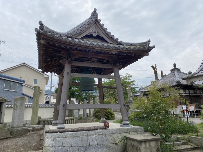 西条市氷見乙/密教山吉祥寺