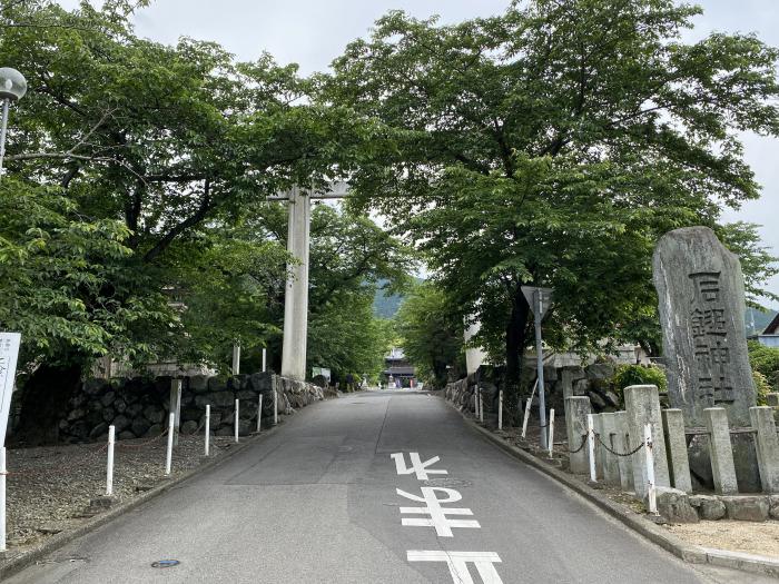 西条市西田甲/石鎚神社