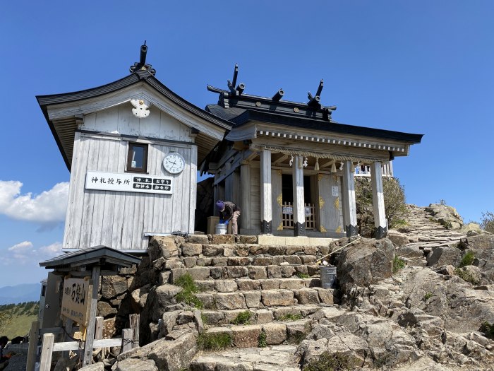 西条市西田甲/石鎚神社