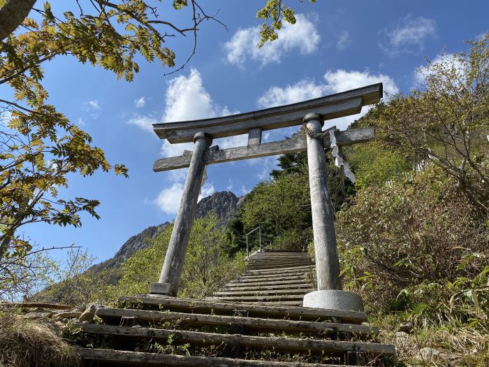 西条市西田甲/石鎚神社