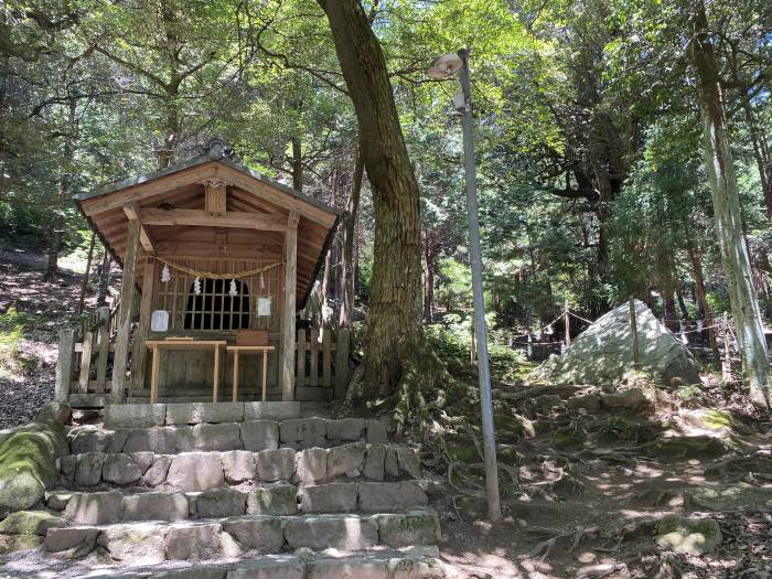 高島市鵜川/白鬚神社